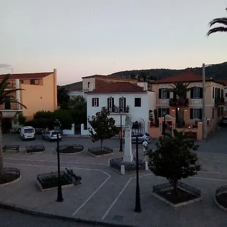 The House On The Square Apartment